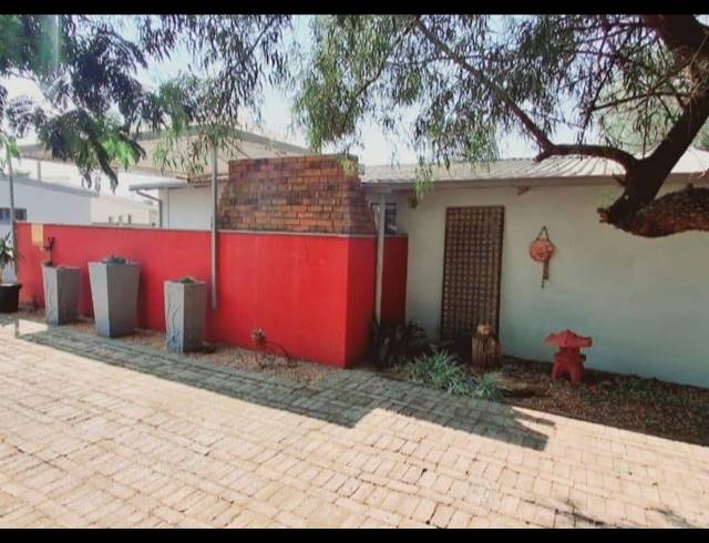 4 BEDROOM HOUSE FOR SALE IN SASOLBURG EXT 12